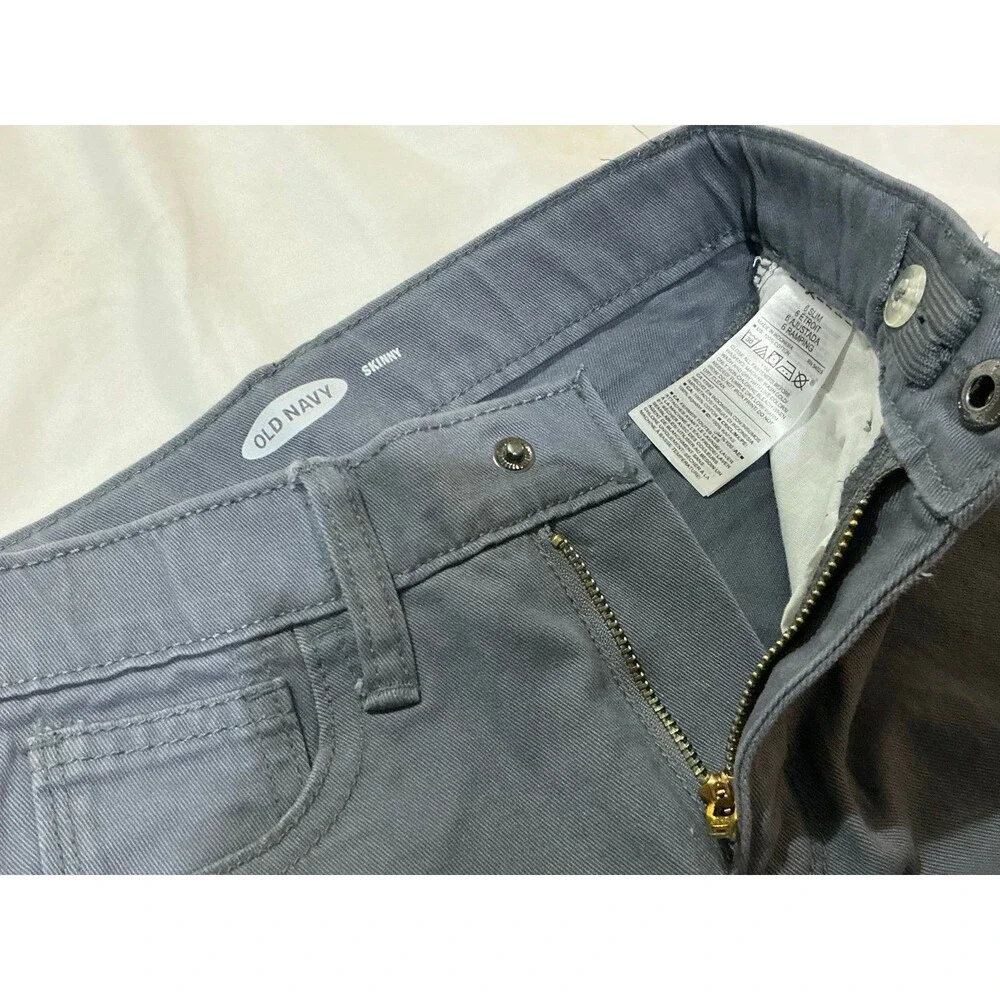 Old Navy Unisex Size 6 Slim (Skinny Jeans) – Gray Wash – New Without Tags